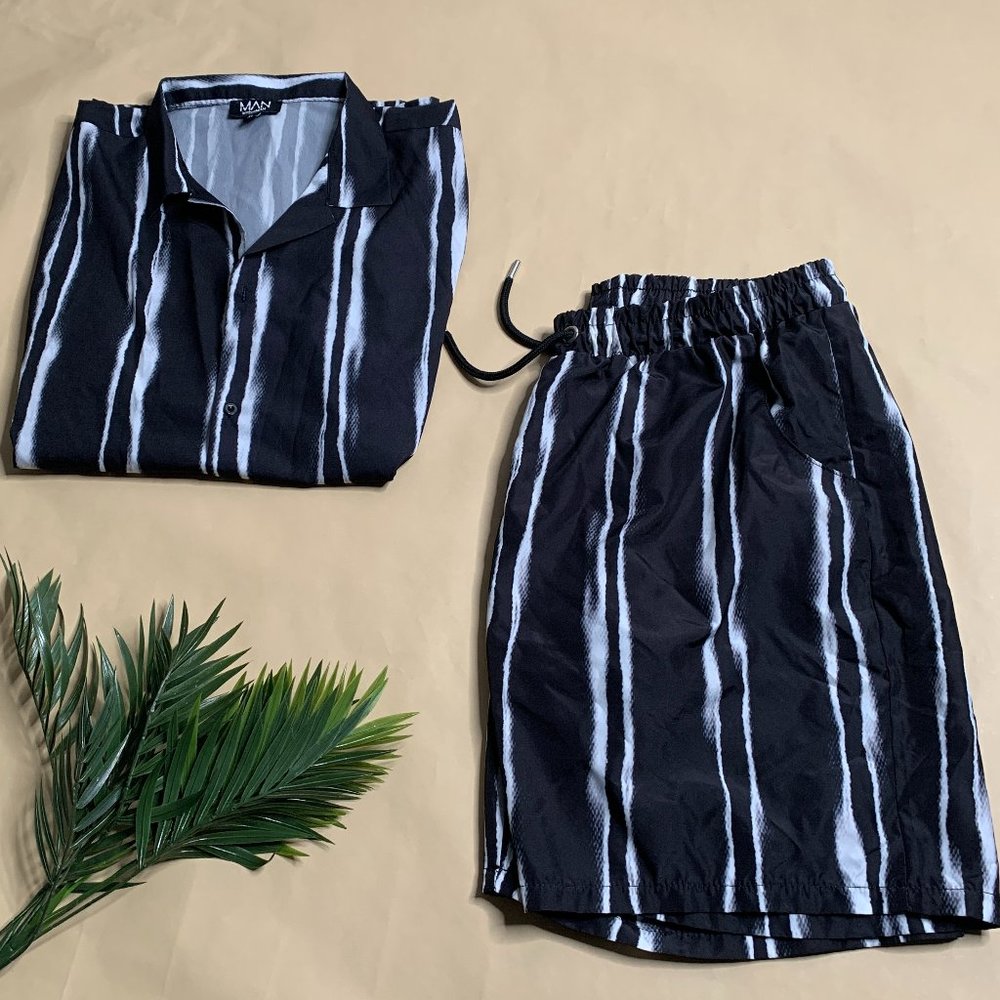 Trendy Men's Matching Short Set - Size X-Large